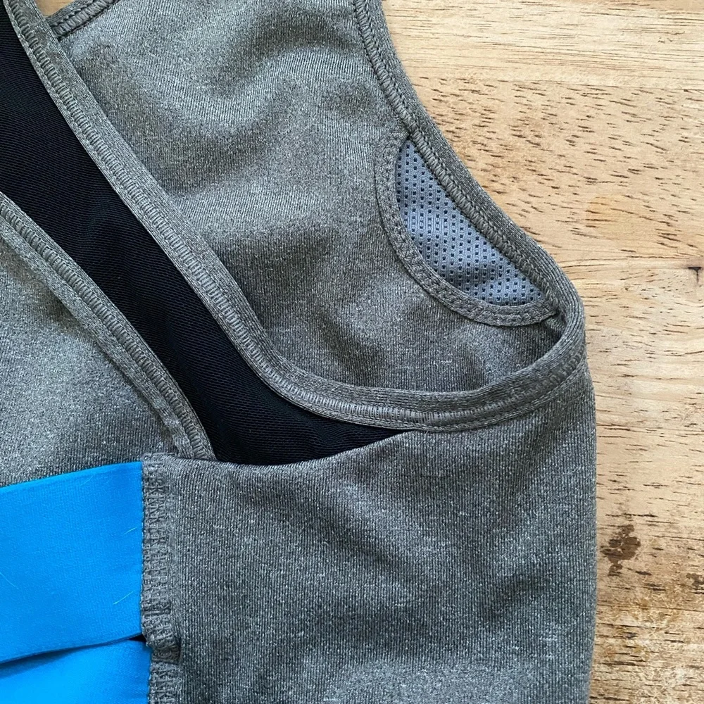 Nike Dri Fit Women’s Sz L Gray/Blue Classic Style Performance Sports‎ Bra
